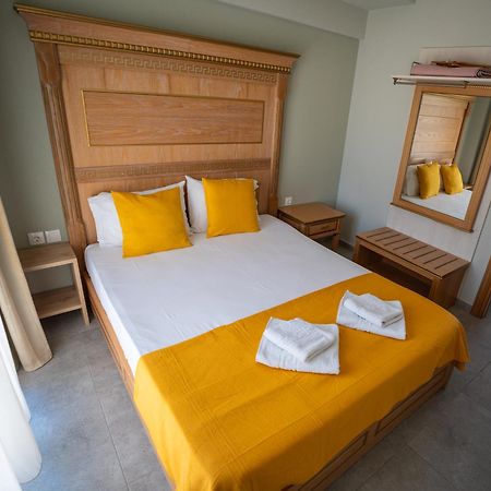 Onar By The Sea Luxurious Apartments Flogita Luaran gambar