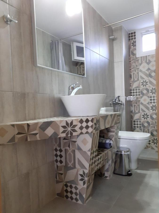 Onar By The Sea Luxurious Apartments Flogita Luaran gambar